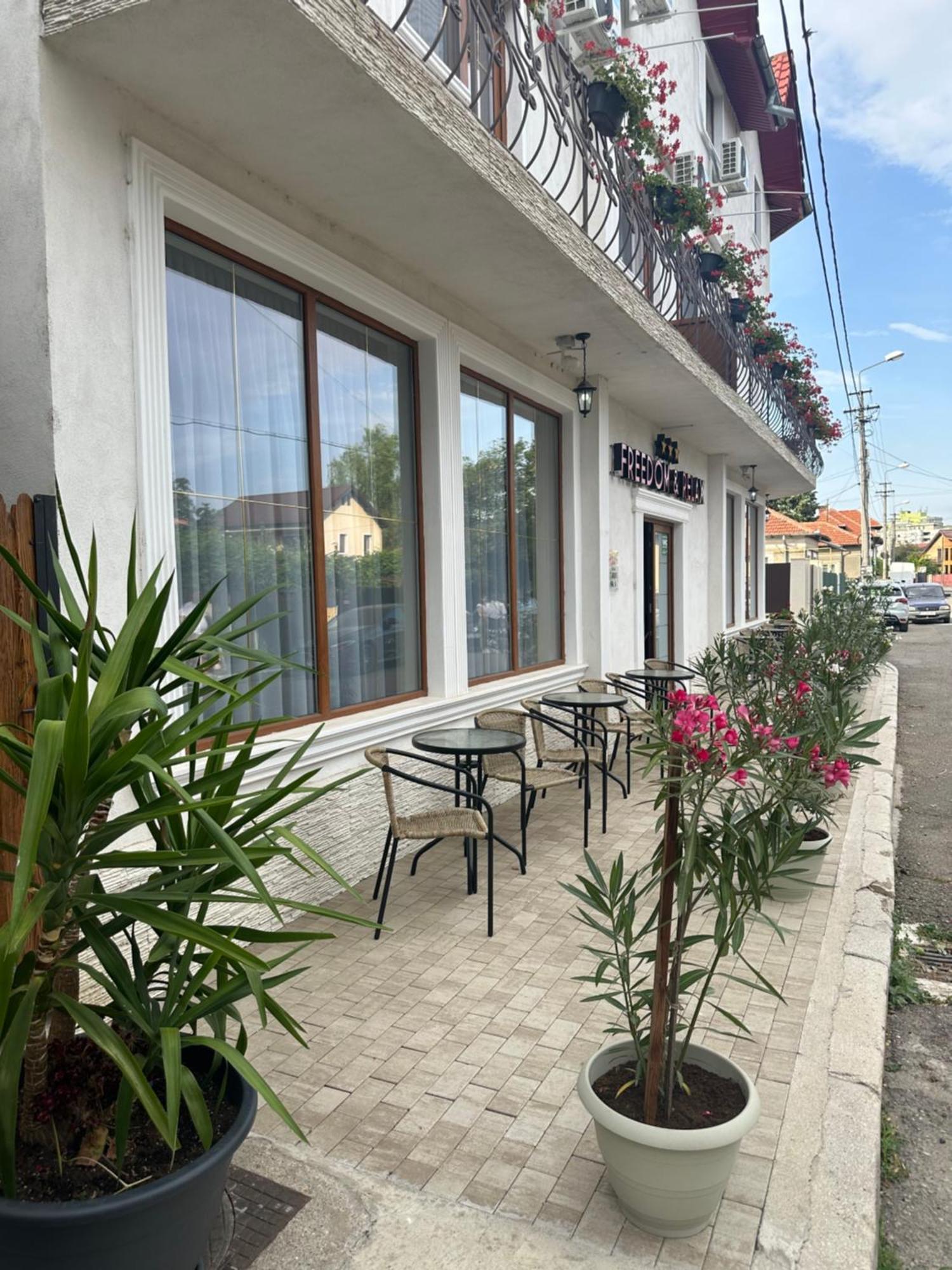 Freedom&Relax Otel Buzău Dış mekan fotoğraf